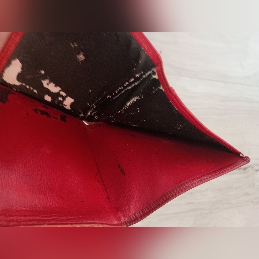 Louis Vuitton Epi Portefeuille Elise Trifold Red Wallet - Picture 4 of 8